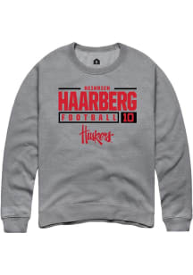 Heinrich Haarberg  Rally Nebraska Cornhuskers Mens Graphite NIL Stacked Box Long Sleeve Crew Sweat..