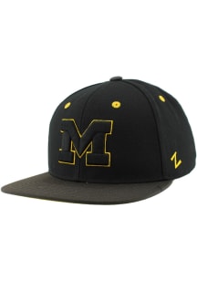 Zephyr Michigan Wolverines Black Element 3D Snapback Mens Snapback Hat