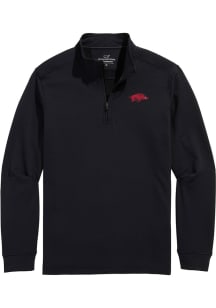 Vineyard Vines Arkansas Razorbacks Mens Black Clubhouse Long Sleeve Qtr Zip Pullover