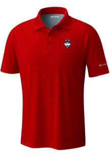 Columbia UConn Huskies Mens Red Heat Seal Low Drag Offshore Short Sleeve Polo
