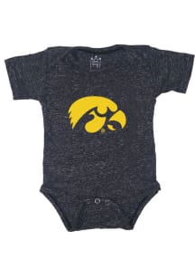 Little King Iowa Hawkeyes Baby Black Primary Logo Design Short Sleeve One Piece