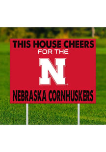 Nebraska Cornhuskers This House Cheers For Yard Sign - Red