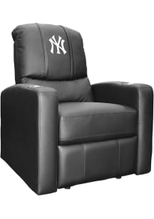New York Yankees Stealth Power Plus Club Chair