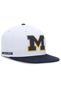 Nike Michigan Wolverines Mens White Campus Flat Fitted Hat