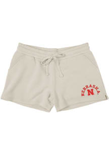 Blue 84 Nebraska Cornhuskers Womens Ivory Cloud Fleece Weekend Shorts