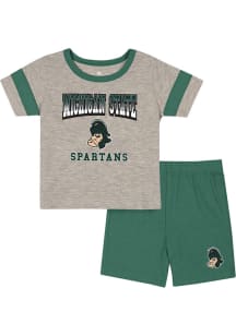 Colosseum Michigan State Spartans Infant Grey Lance Set Top and Bottom