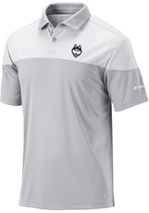 Columbia UConn Huskies Mens Grey Heat Seal Omni Wick Best Ball Short Sleeve Polo
