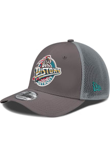 New Era Detroit Pistons Mens Charcoal Hardwood Classic Logo Team Classic Neo 39THIRTY Flex Hat