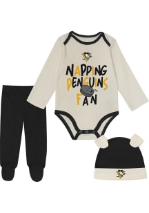 Pittsburgh Penguins Infant White Little Champ Set Top and Bottom