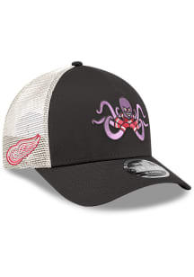 New Era Detroit Red Wings Black Team Mascot Trucker 9FORTY Youth Adjustable Hat