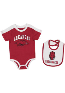Arkansas Razorbacks Baby Brown #HOGMANS Set One Piece with Bib
