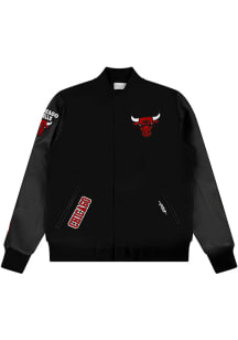 Pro Standard Chicago Bulls Youth Black Classic Chenille Heavy Weight Jacket