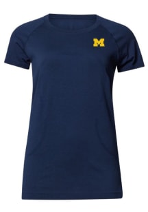 lululemon Michigan Wolverines Womens  Swiftly Tech T-Shirt