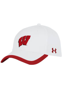 Under Armour Wisconsin Badgers Blitzing Accent Adjustable Hat - White