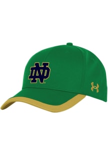 Under Armour Notre Dame Fighting Irish Mens Green Blitzing Accent Stretch Flex Hat