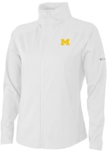 Columbia Michigan Wolverines Womens White Fairway Friends Light Weight Jacket