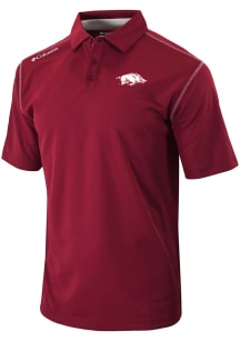 Columbia Arkansas Razorbacks Mens Red Heat Seal Omni Wick Shotgun Short Sleeve Polo