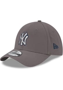 New Era New York Yankees Mens Anthracite Polyester 39THIRTY Flex Hat