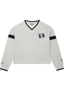 Mitchell and Ness Cleveland Cavaliers Womens Oatmeal V Neck Crew Sweatshirt