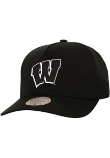 Mitchell and Ness Wisconsin Badgers Perfect Pro Adjustable Hat - Black