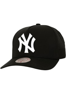 Mitchell and Ness New York Yankees Perfect Stretch Pro Snap Adjustable Hat - Black