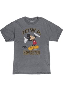 Blue 84 Iowa Hawkeyes Grey Dis Right Here Mickey Short Sleeve Fashion T Shirt
