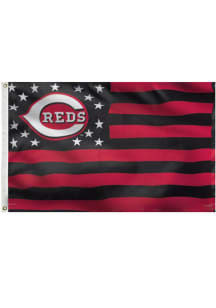 Cincinnati Reds 3x5 Deluxe Stars and Stripes Grommet Silk Screen Grommet Flag - Black