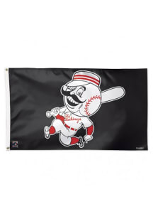Cincinnati Reds Cooperstown Silk Screen Grommet Flag - Red