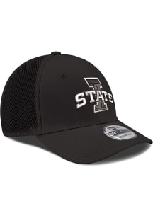 New Era Iowa State Cyclones Mens Black White logo Neo 39THIRTY Flex Hat