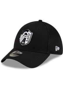 New Era St Louis City SC Mens Black Black and White Logo 39THIRTY Flex Hat