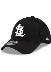 New Era St Louis Cardinals Mens Black Black and White Logo 39THIRTY Flex Hat