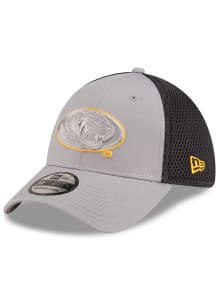New Era Missouri Tigers Mens Graphite Graphite and Grey Tonal Logo 39THIRTY Flex Hat
