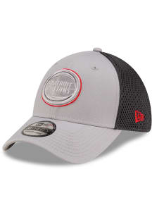 New Era Detroit Pistons Mens Graphite Graphite and Grey Tonal Logo 39THIRTY Flex Hat