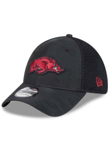 New Era Arkansas Razorbacks Black Tonal Camo JR 39THIRTY Youth Flex Hat