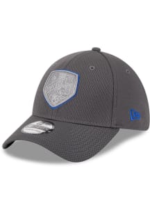 New Era FC Cincinnati Mens Silver Evergreen Dash Mark 39THIRTY Flex Hat