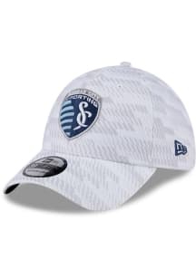 New Era Sporting Kansas City Mens White Graded 39THIRTY Flex Hat