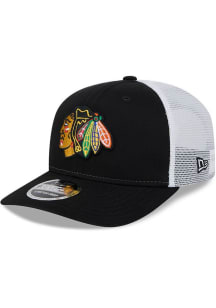 New Era Chicago Blackhawks 9SEVENTY Stretch Snap Cotton Trucker Adjustable Hat - Black