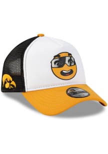 New Era Iowa Hawkeyes White 3T Sunny Smiles Foam Front JR Trucker 9FORTY Youth Adjustable Hat