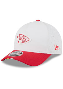 New Era Kansas City Chiefs White 2025 Training Camp JR9FORTY Mcrown Aframe Youth Adjustable Hat