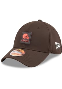 New Era Cleveland Browns Mens Brown 2025 Sideline 39THIRTY Flex Hat