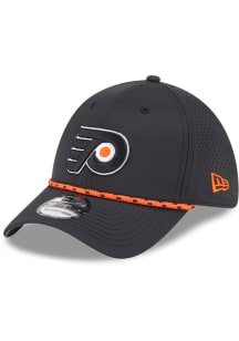 New Era Philadelphia Flyers Mens Black Perform 39THIRTY Flex Hat