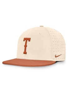 Nike Texas Longhorns Mens Natural Dugout 2 Tone True Aero Bill Fitted Hat