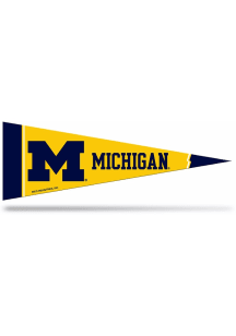 Michigan Wolverines Middle Man Pennant - Yellow