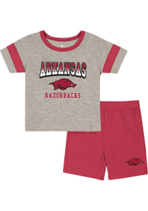 Colosseum Arkansas Razorbacks Infant Cardinal Red Lance Set Top and Bottom