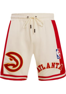 Pro Standard Atlanta Hawks Mens White Retro Chenille Shorts