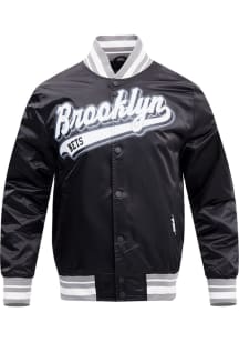 Pro Standard Brooklyn Nets Mens Black Script Tail Satin Light Weight Jacket