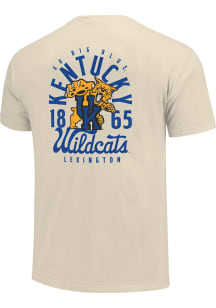 Kentucky Wildcats Ivory Mascot Overlay Short Sleeve T Shirt