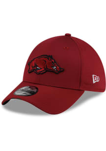 New Era Arkansas Razorbacks Mens Cardinal Silicone Patch Featherweight Poly 39THIRTY Flex Hat