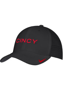 Nike Cincinnati Bearcats Mens Red Sideline Aero Flex Hat