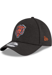 New Era Chicago Bears Mens Black Shadow Tech GCP 39THIRTY Flex Hat